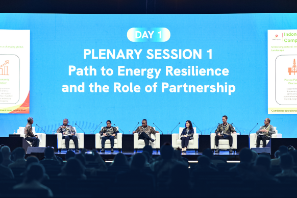 Plenary & Concurrent Session